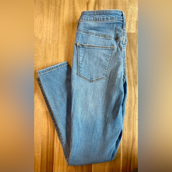 Universal Thread High Rise Skinny Jeans - Picture 8 of 10